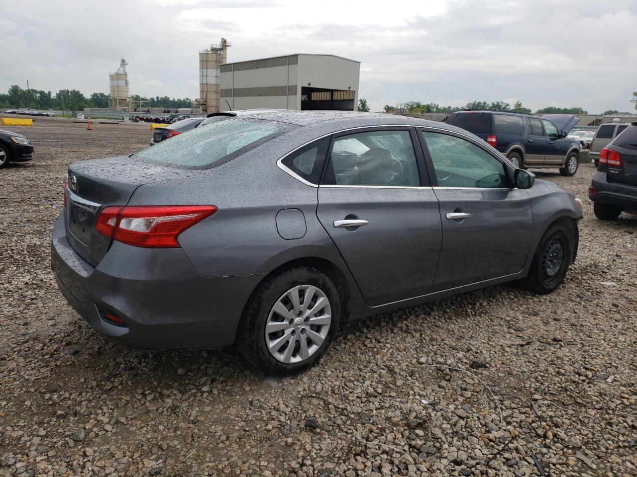 2017 Nissan Sentra S vin: 3N1AB7APXHY301088