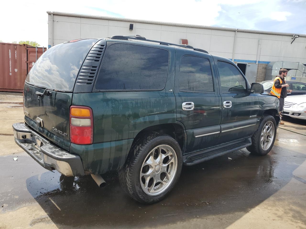 1GNEK13T62R238873 2002 Chevrolet Tahoe K1500