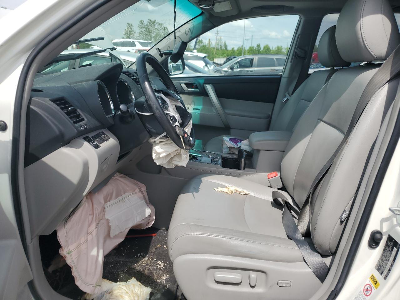 5TDBK3EH4CS155509 2012 Toyota Highlander Base