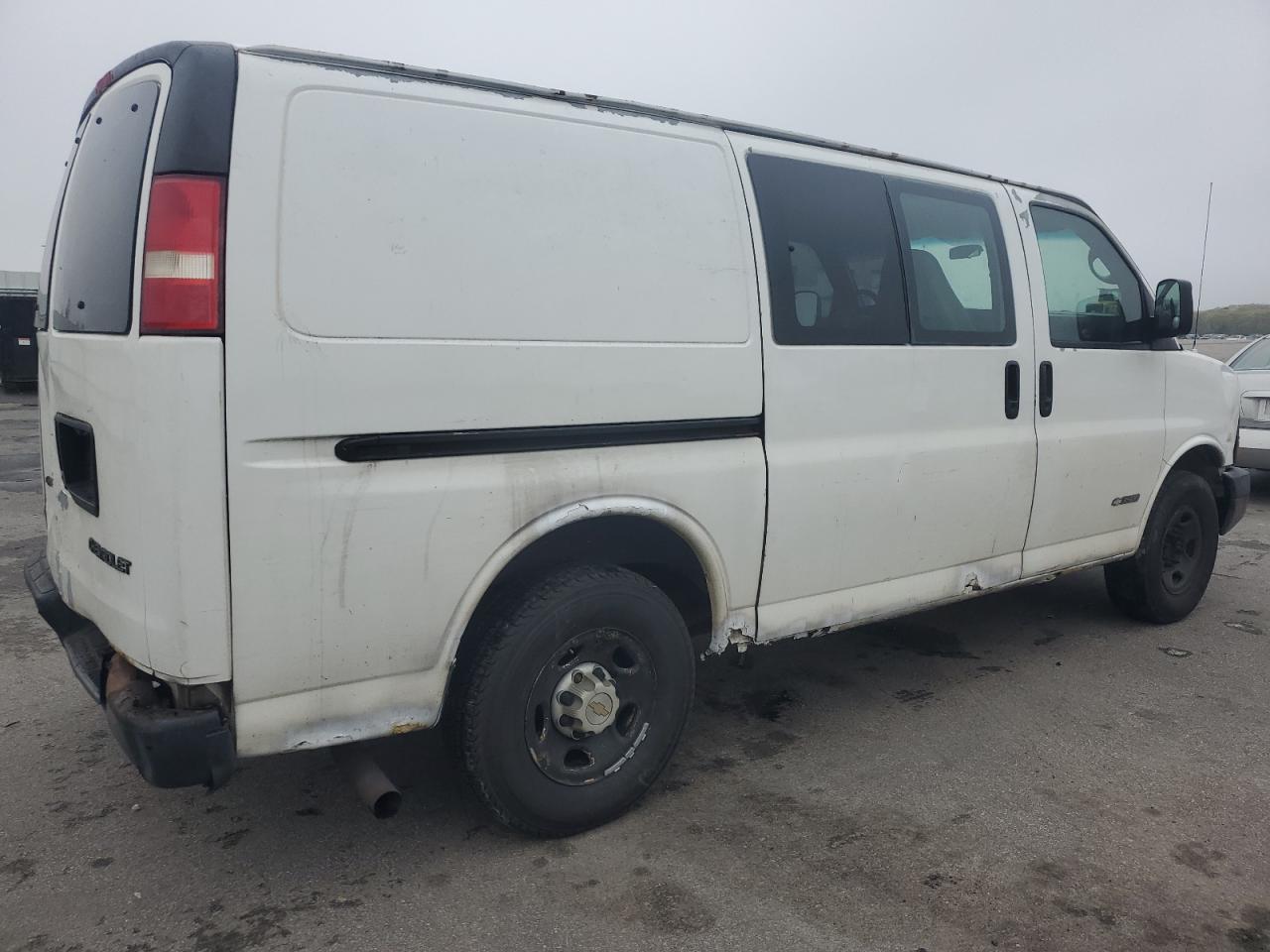 1GCHG35U051161252 2005 Chevrolet Express G3500