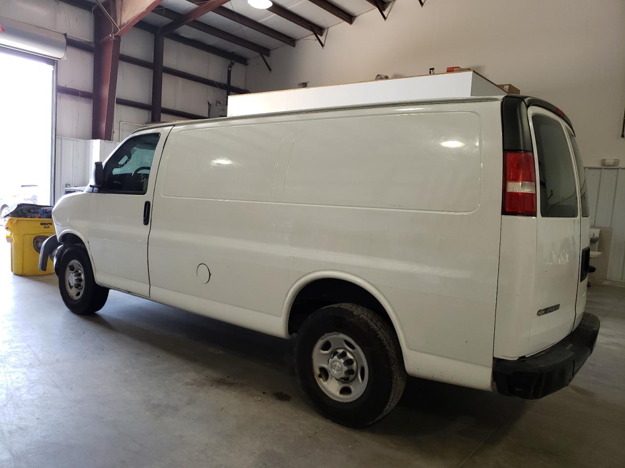 1GCWGAFF8G1168609 2016 Chevrolet Express G2500