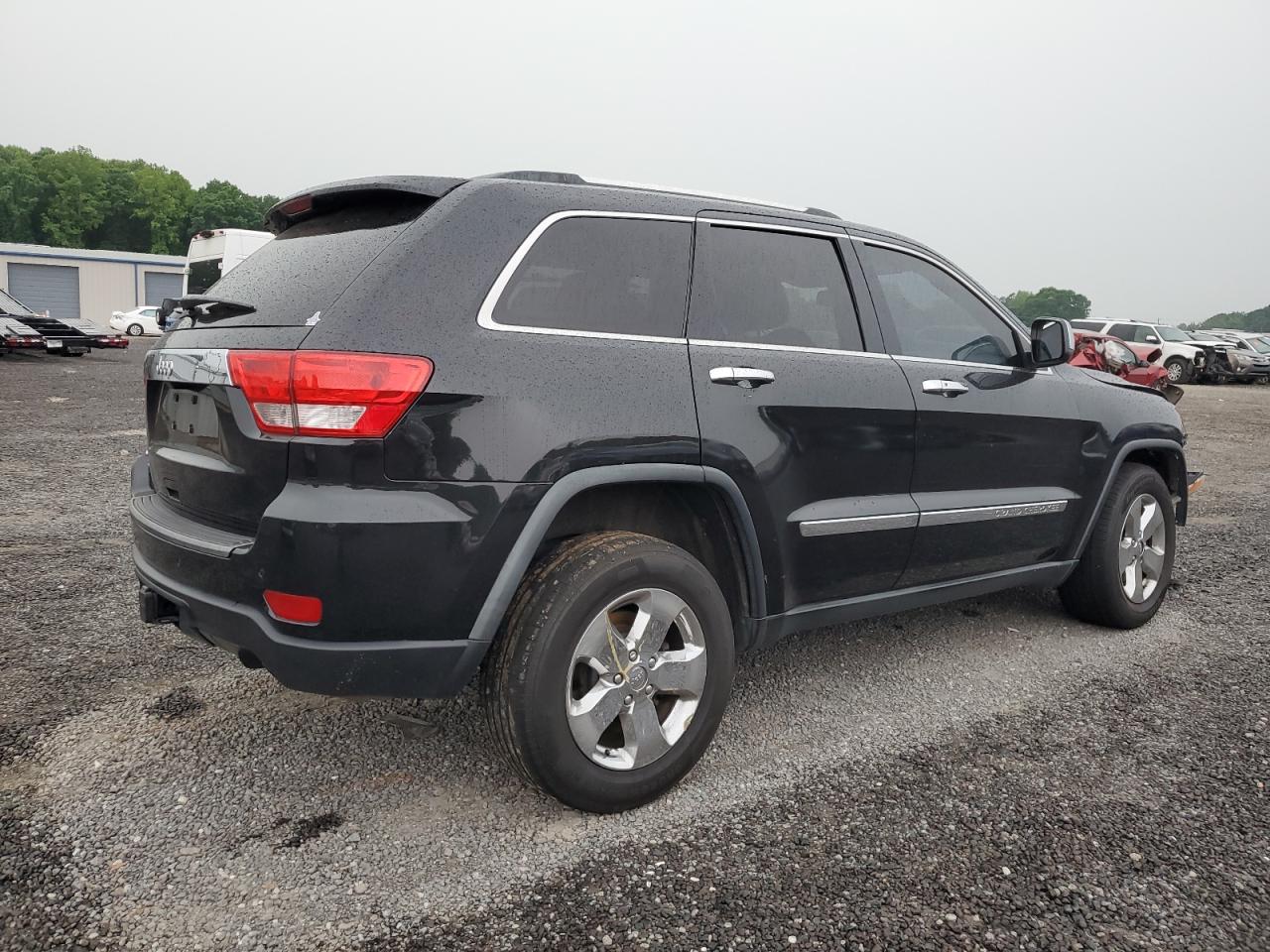 1C4RJFAG2DC644607 2013 Jeep Grand Cherokee Laredo