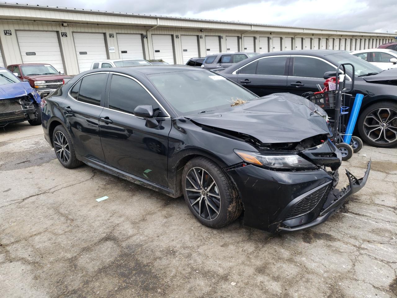 Lot #2585342818 2022 TOYOTA CAMRY SE