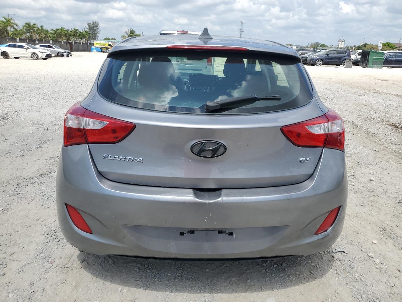 KMHD35LE8DU045002 2013 Hyundai Elantra Gt