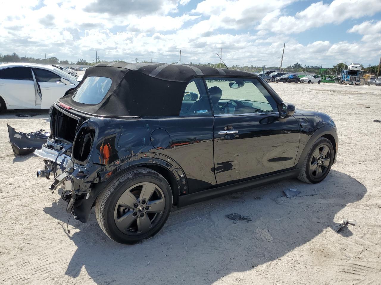 WMW23DL01R3R46054 2024 Mini Cooper