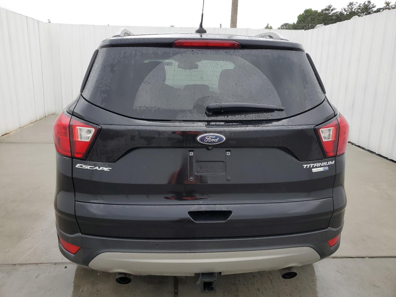 1FMCU9J98KUB24818 FORD ESCAPE 2019
