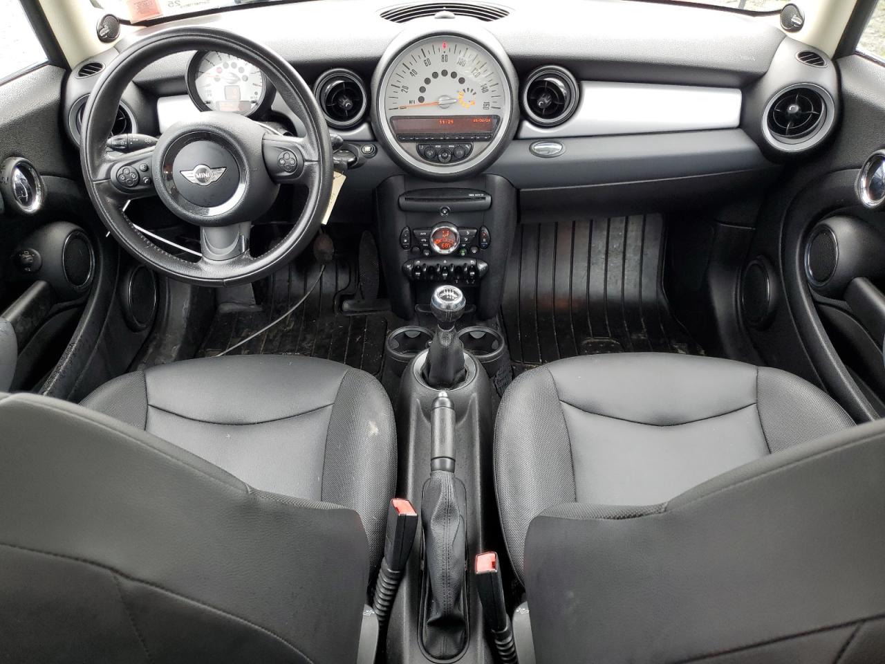 WMWSU3C57BT183496 2011 Mini Cooper