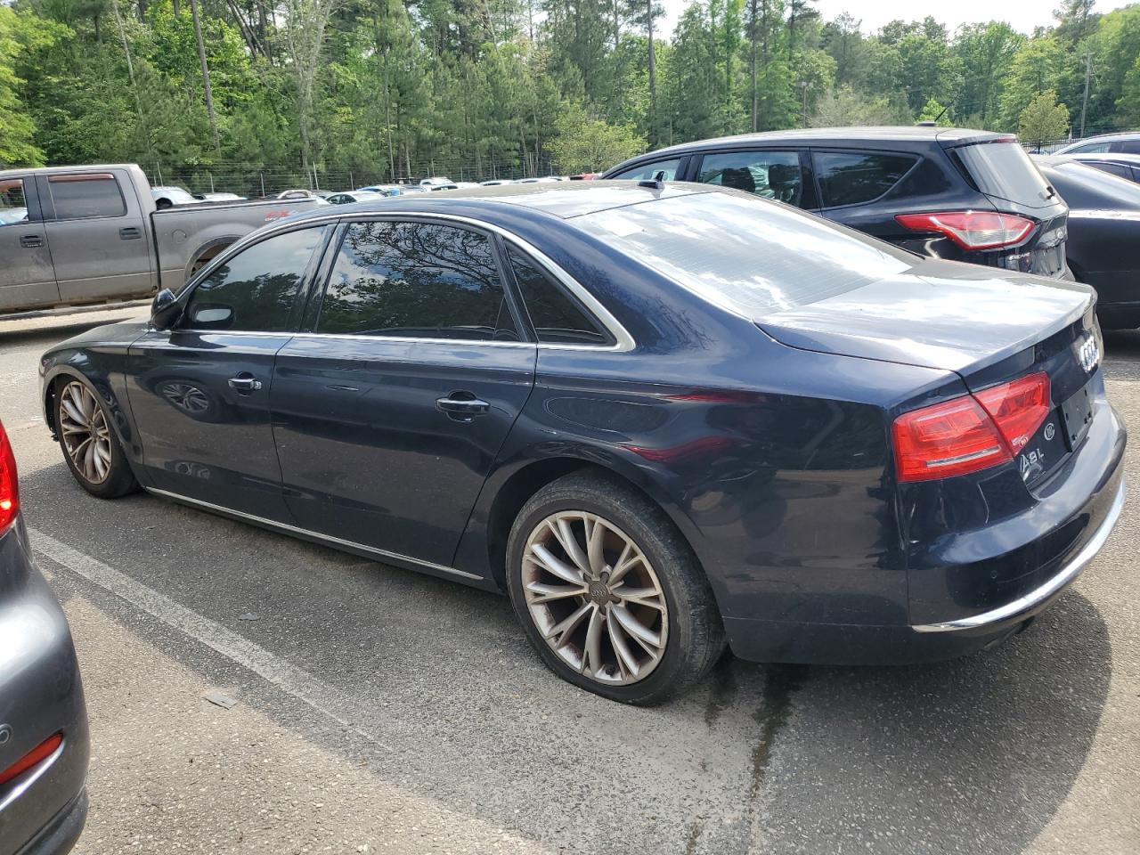 2014 Audi A8 L Quattro vin: WAURGAFD0EN002938