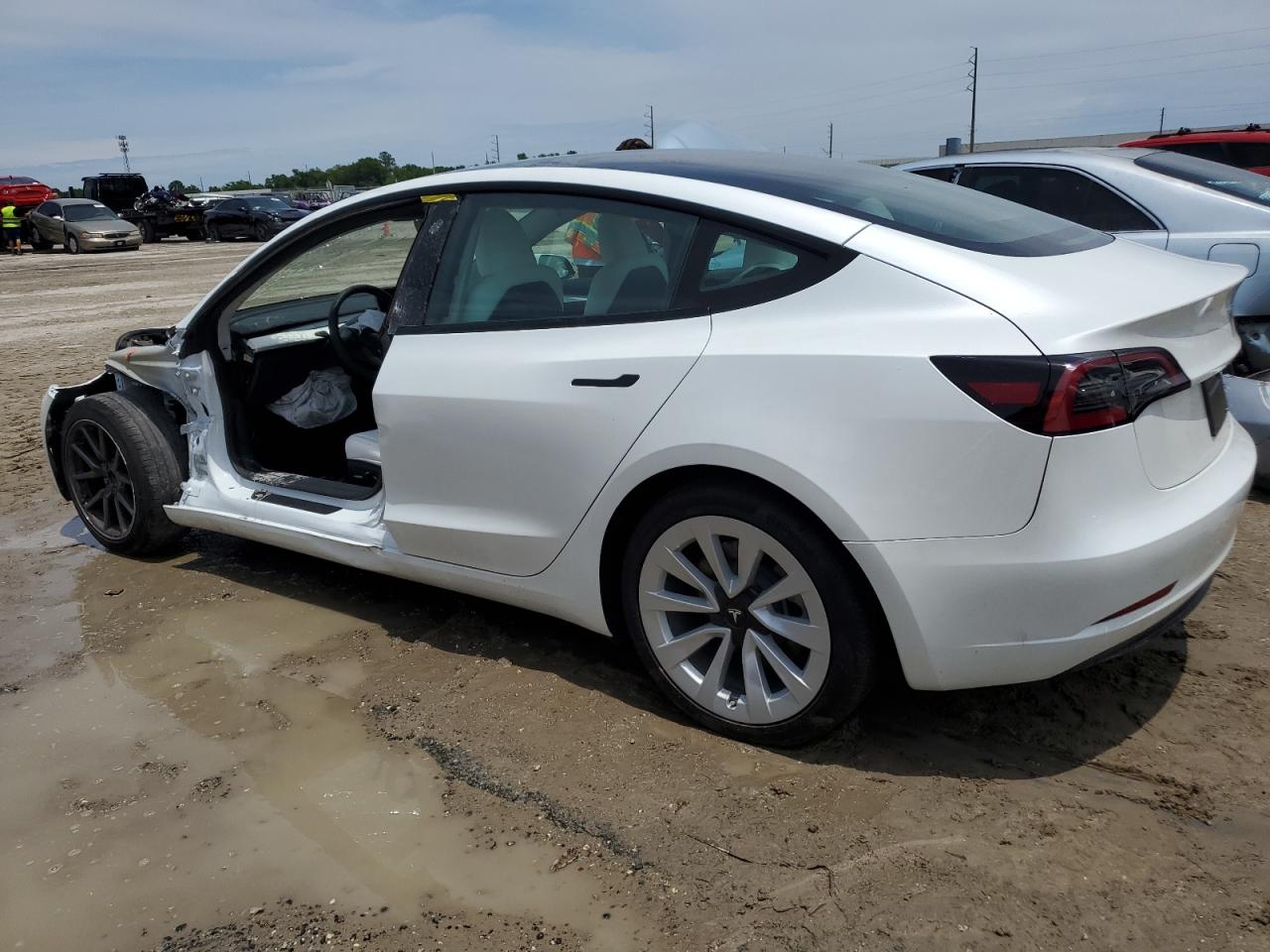 5YJ3E1EA0PF703809 2023 Tesla Model 3