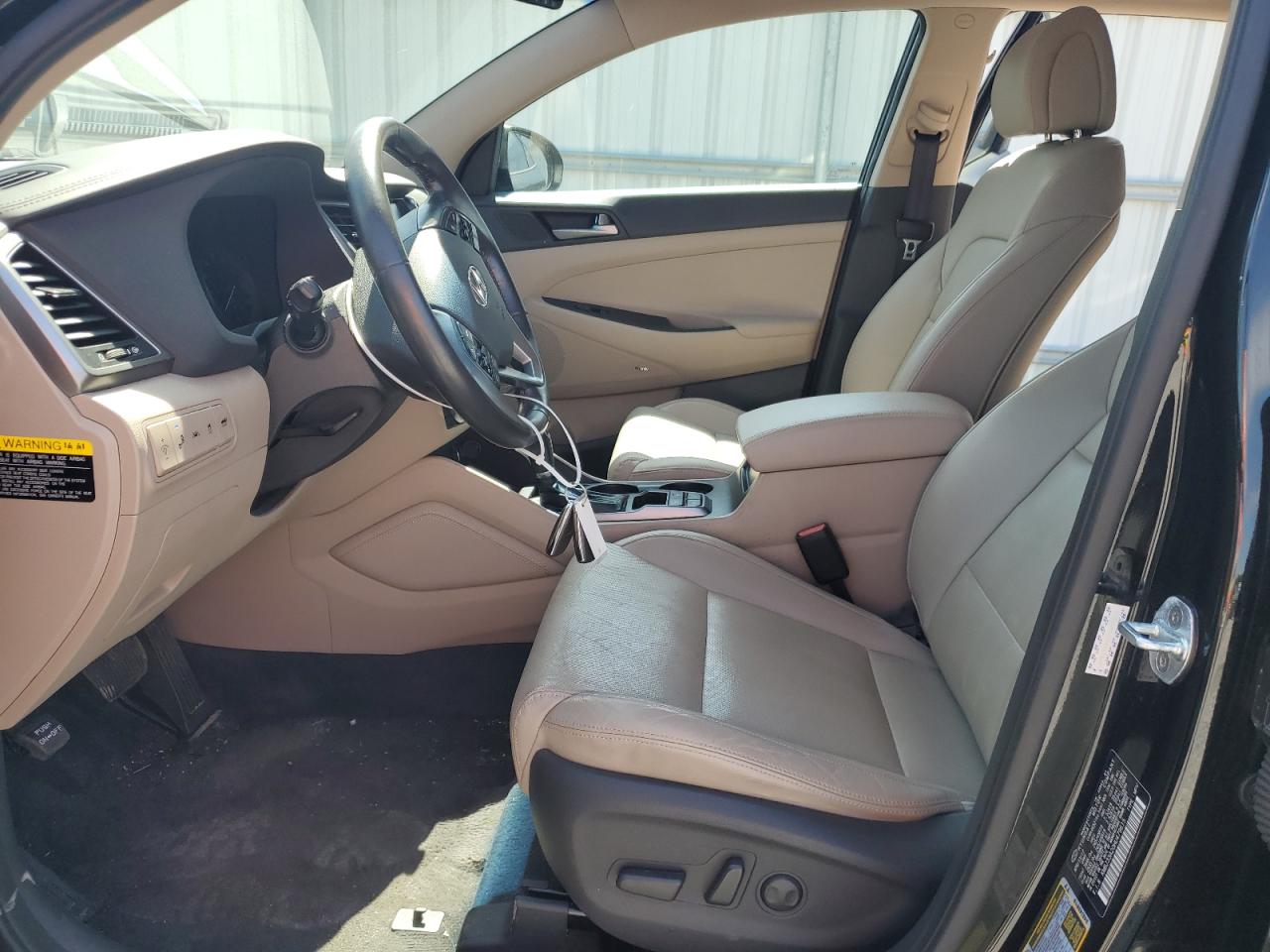 KM8J33A20HU479615 2017 Hyundai Tucson Limited