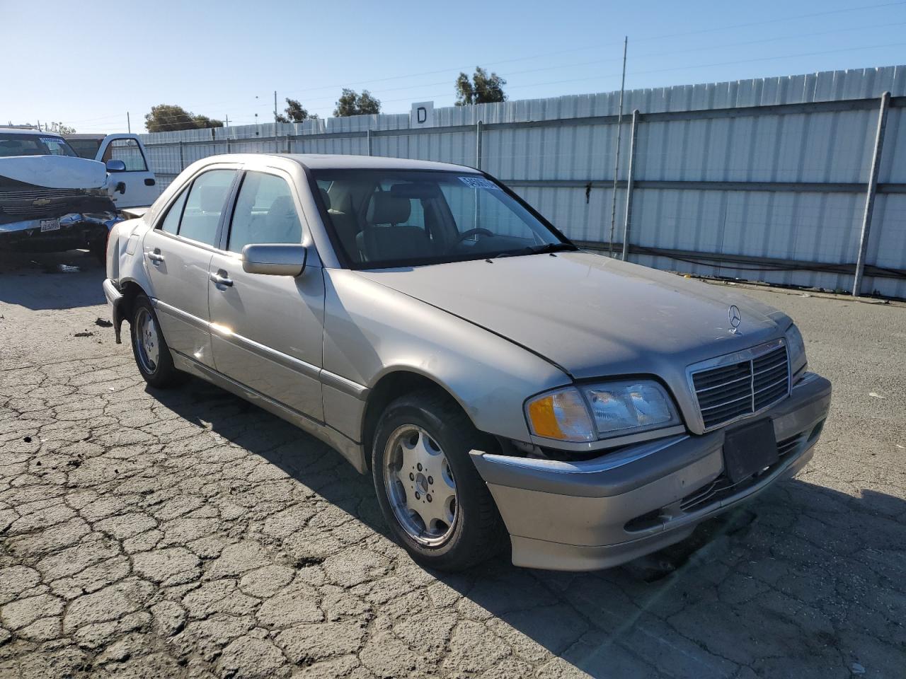 WDBHA24G4XA763287 1999 Mercedes-Benz C 230