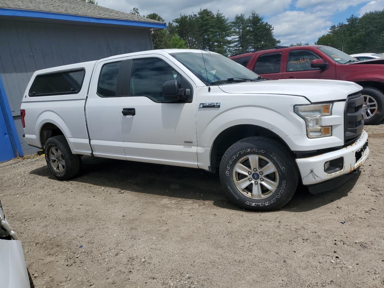 1FTEX1EP8FKD73961 2015 Ford F150 Super Cab