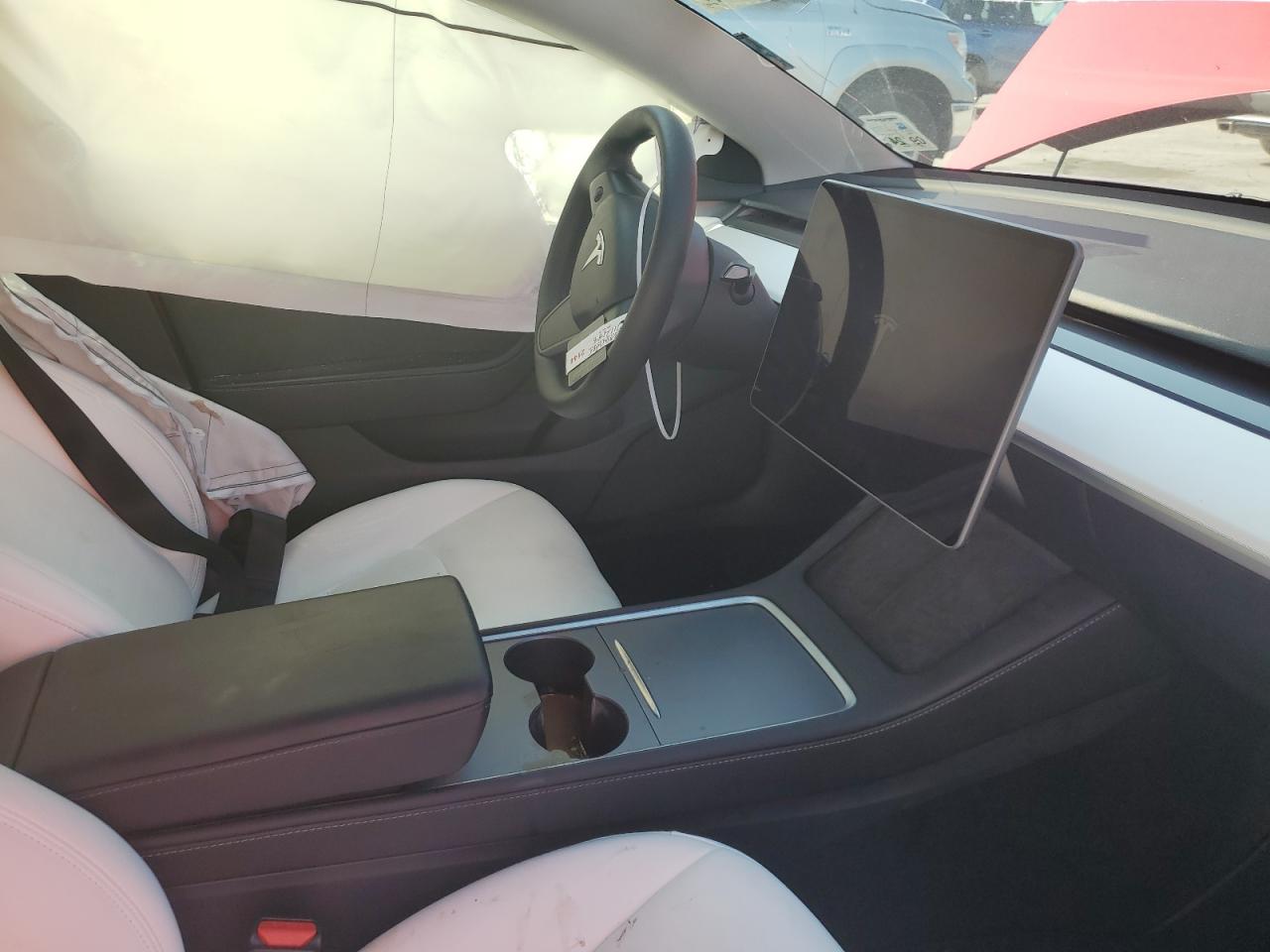 5YJ3E1EB3PF632937 2023 Tesla Model 3