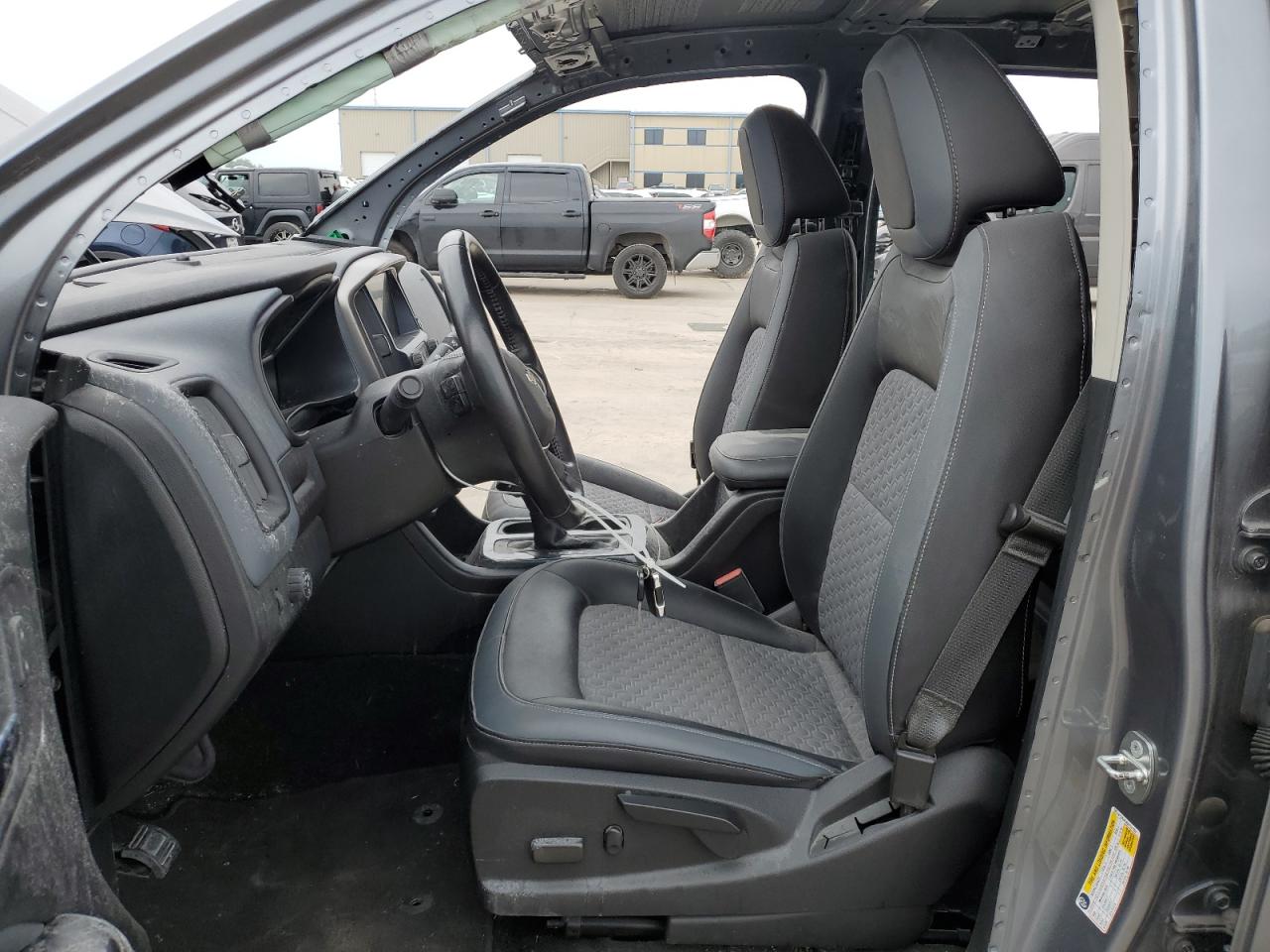 1GCGSDEN8J1121052 2018 Chevrolet Colorado Z71