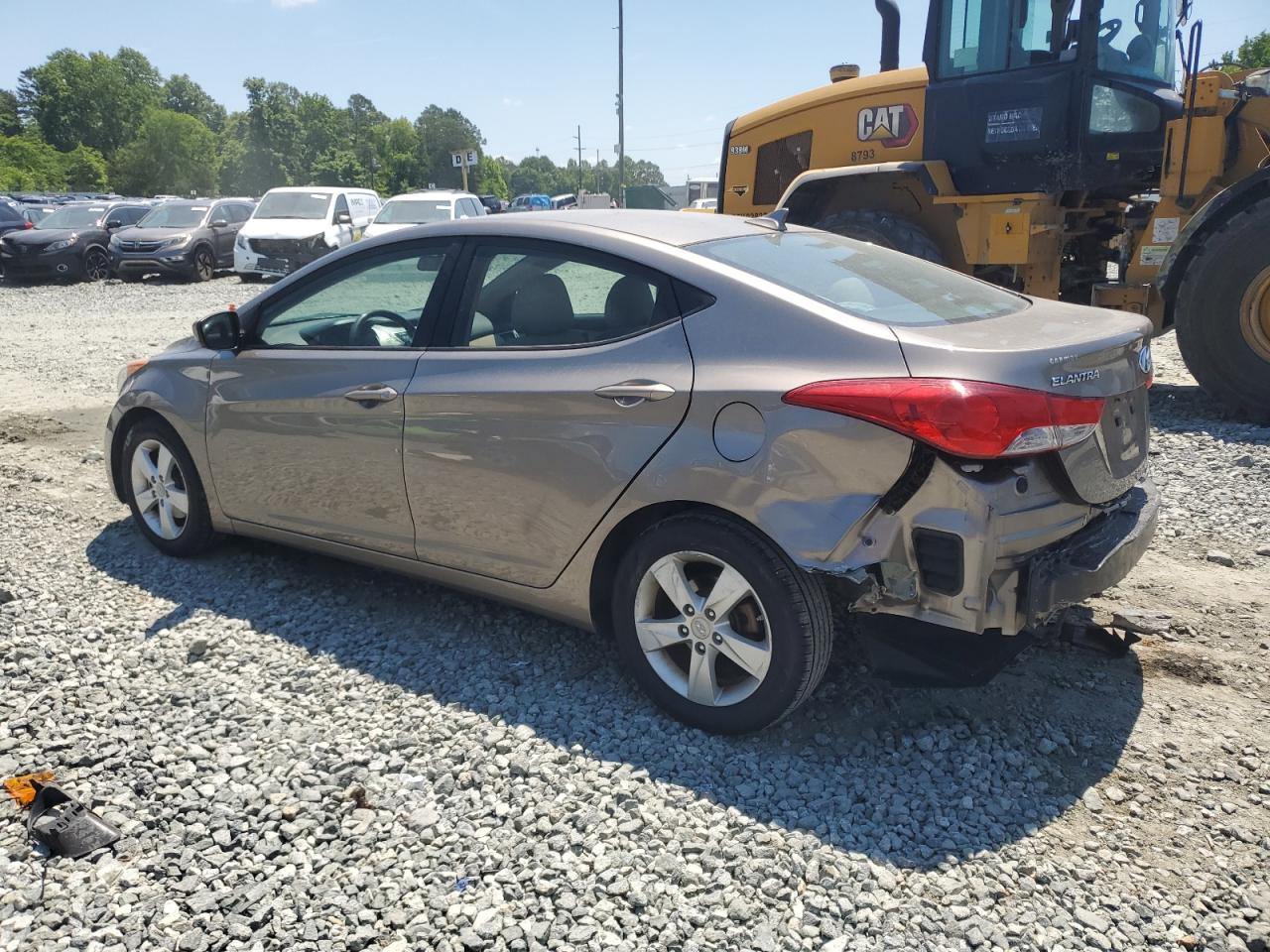 5NPDH4AE1DH239173 2013 Hyundai Elantra Gls