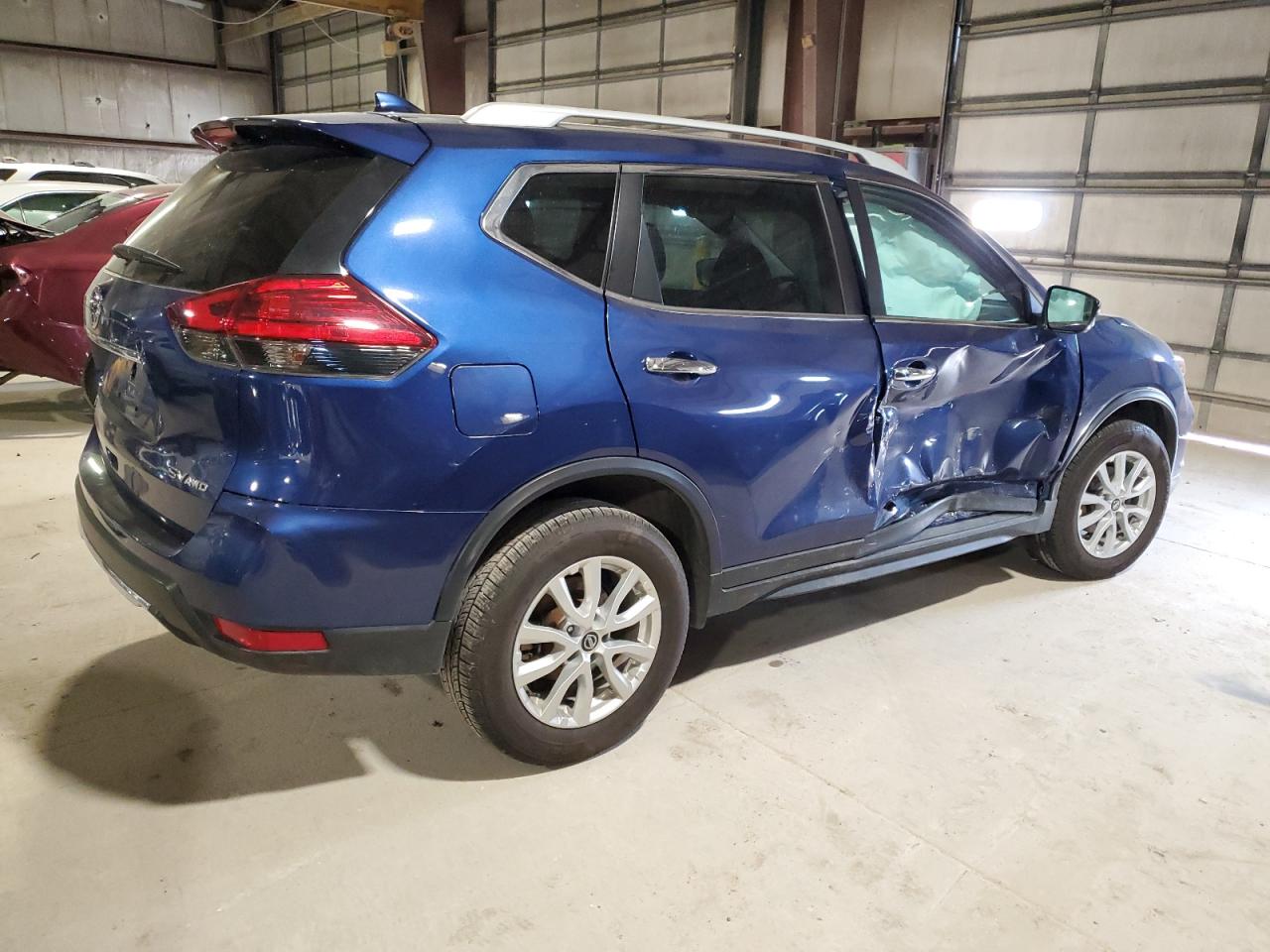 5N1AT2MV9HC848395 NISSAN ROGUE 2017
