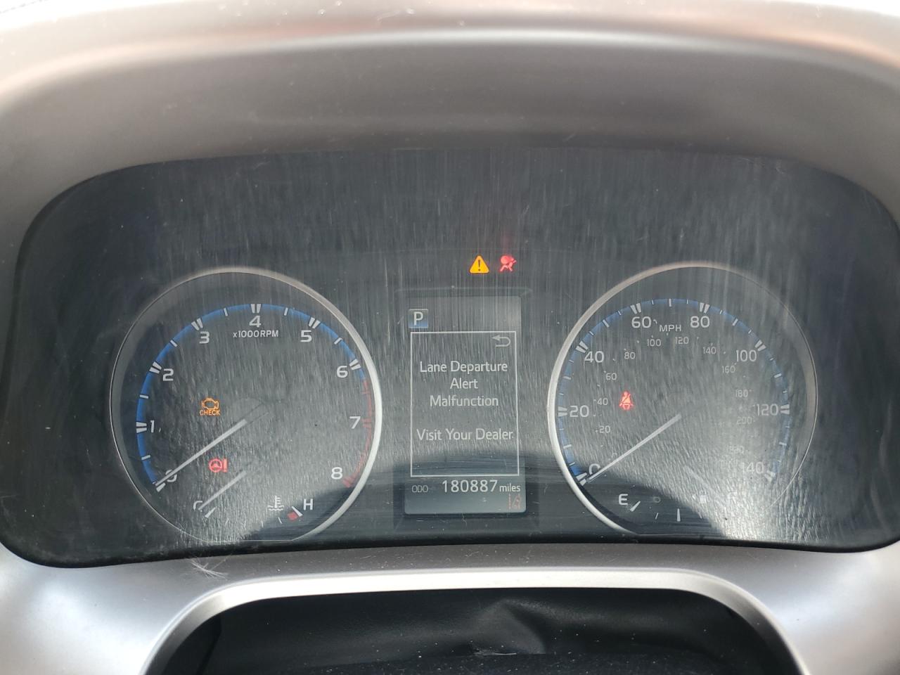 JTMRFREV0HD200394 TOYOTA RAV4 2017