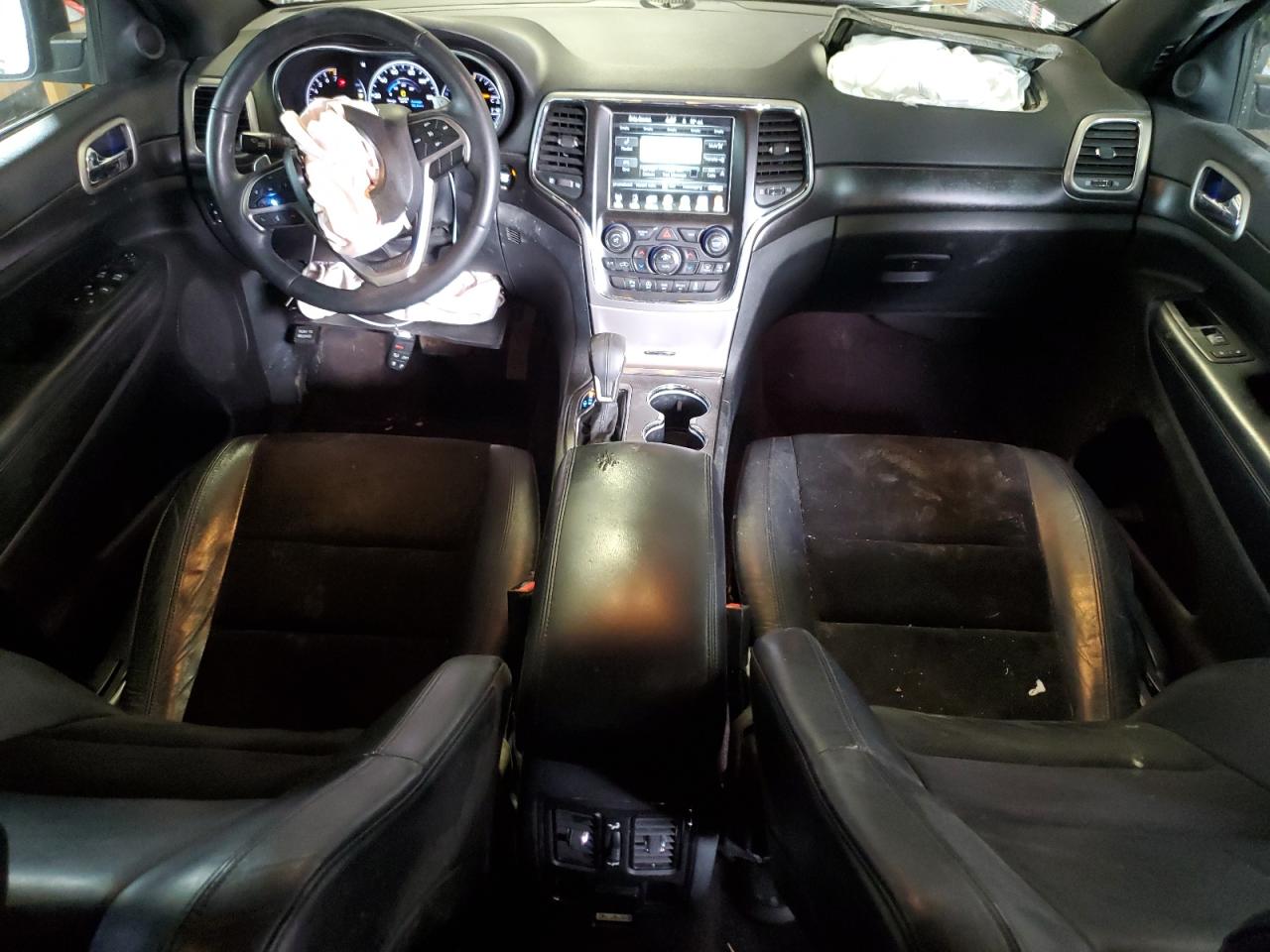 1C4RJFAG3HC873156 2017 Jeep Grand Cherokee Laredo