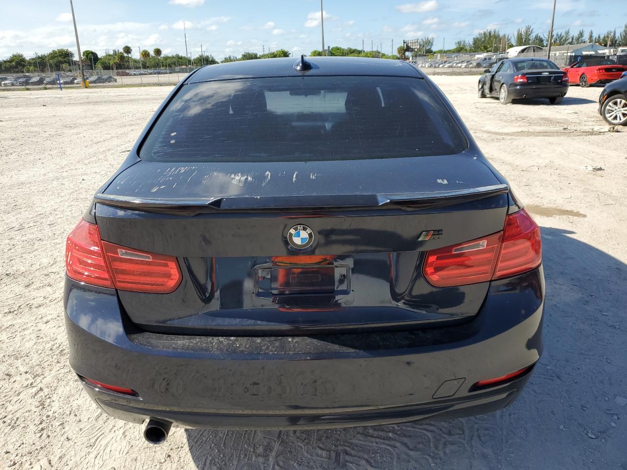 WBA3B1C5XEK131868 2014 BMW 320 I