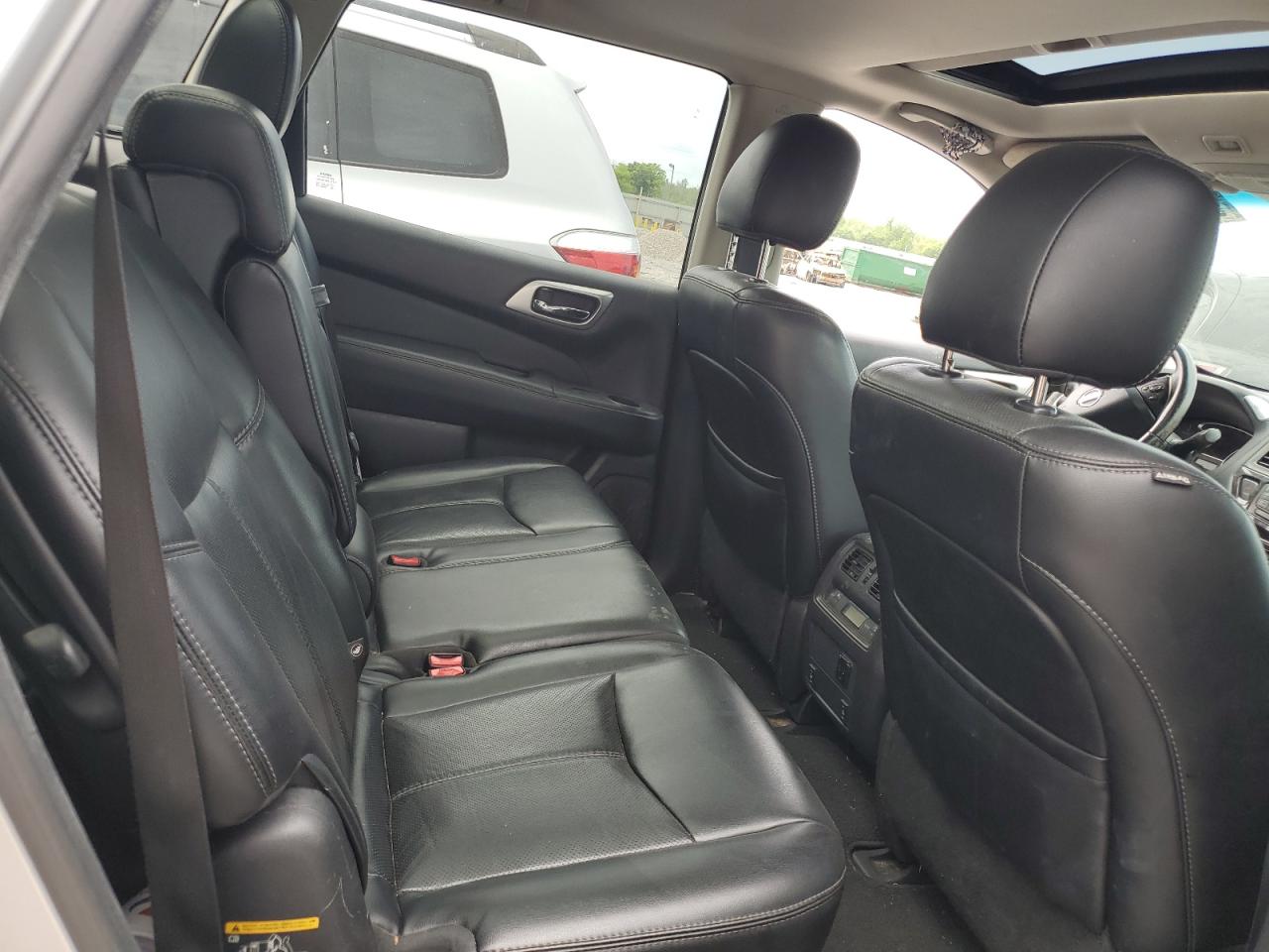 5N1AR2MN3FC602597 2015 Nissan Pathfinder S