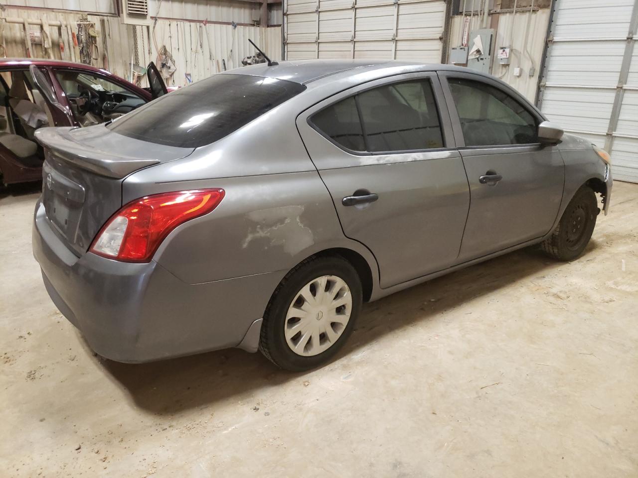 3N1CN7APXHL861125 2017 Nissan Versa S