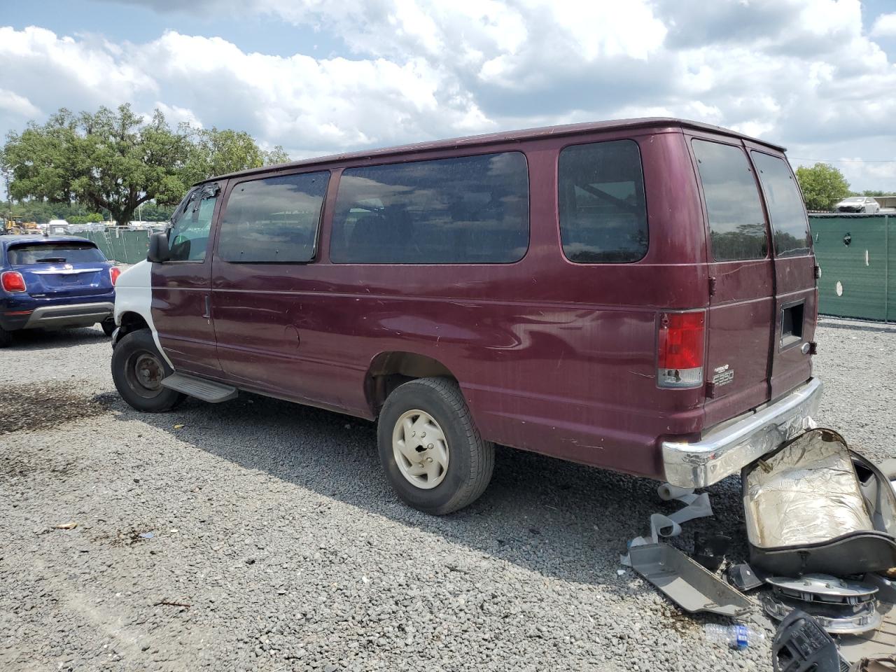 1FBSS31L55HA92796 2005 Ford Econoline E350 Super Duty Wagon