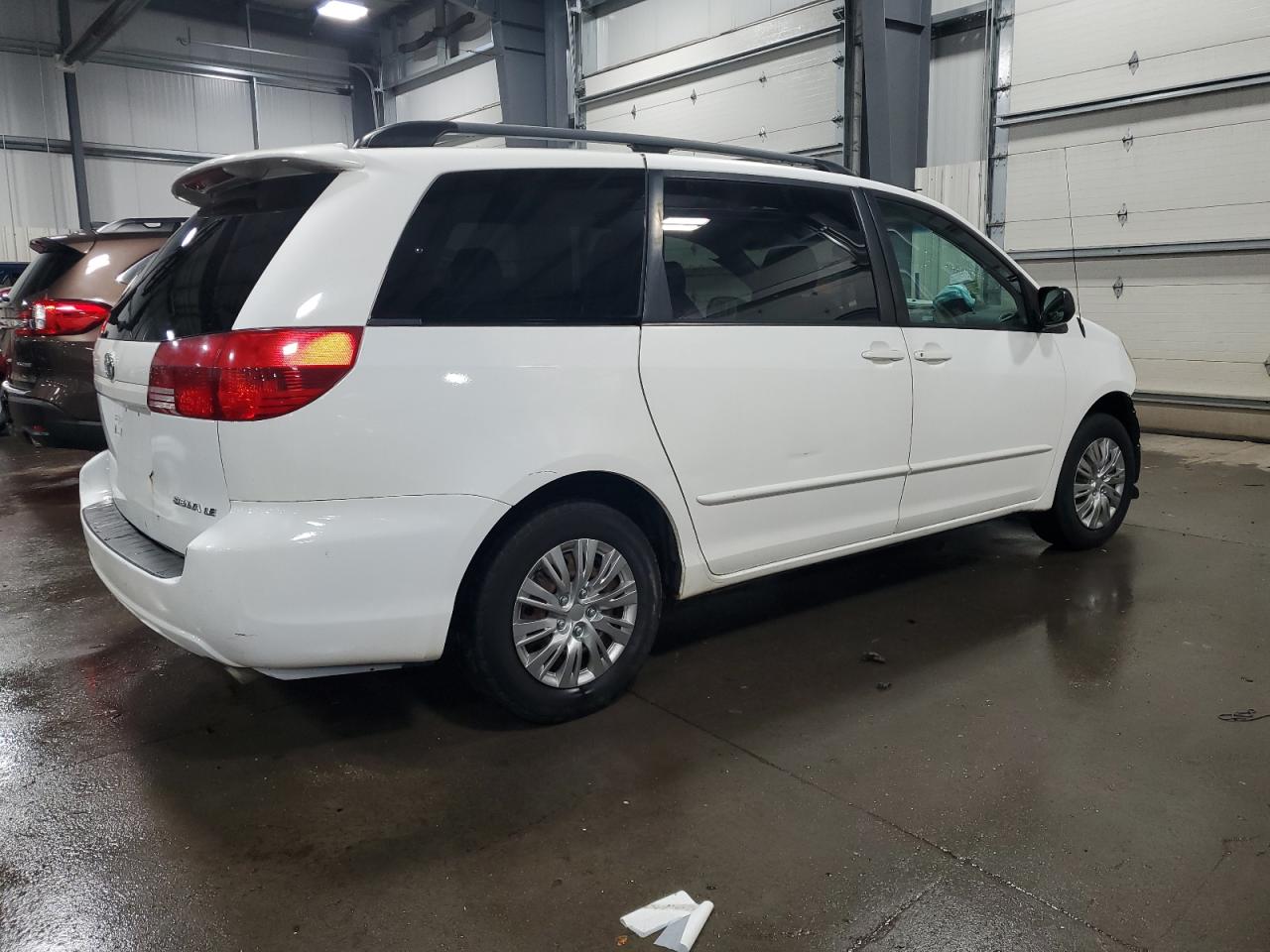 5TDZA23C94S128360 2004 Toyota Sienna Ce