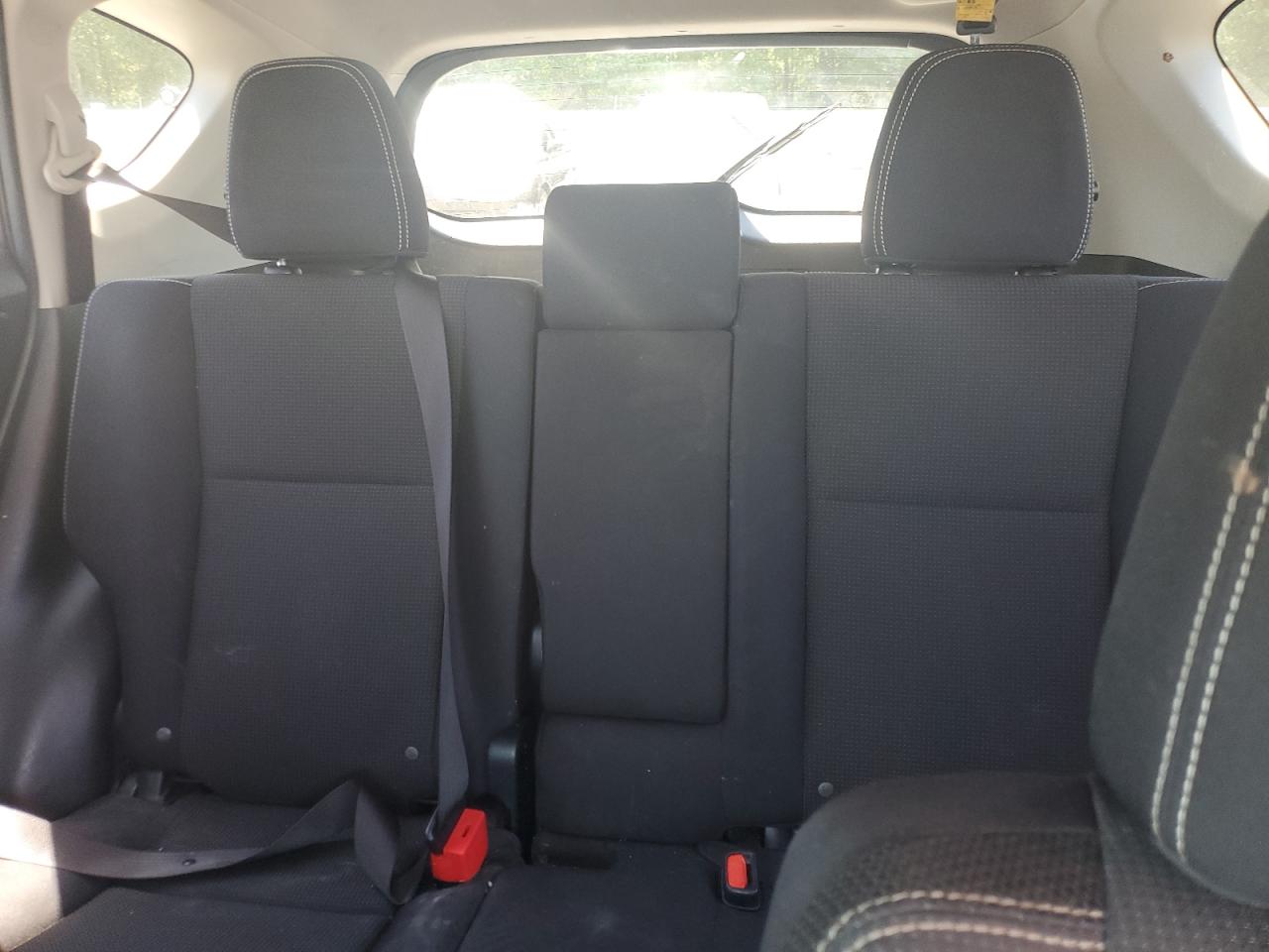 JTMRFREV1HJ170341 2017 Toyota Rav4 Xle