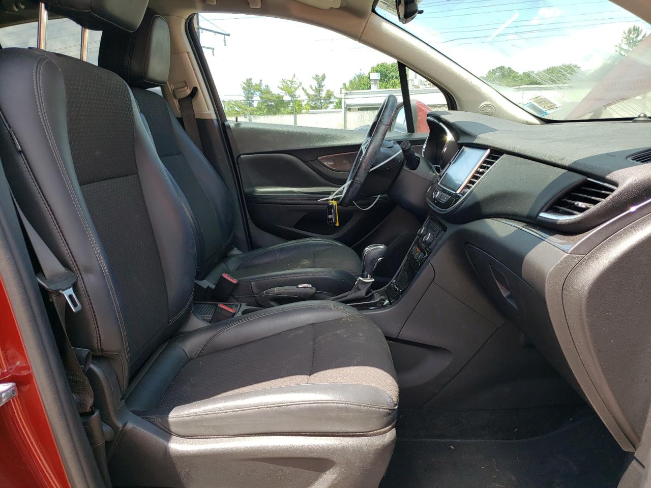 KL4CJESB8MB341754 2021 Buick Encore Preferred