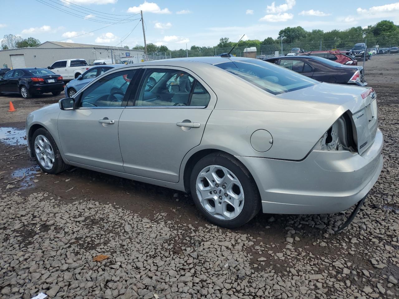 3FAHP0HA8AR413884 2010 Ford Fusion Se