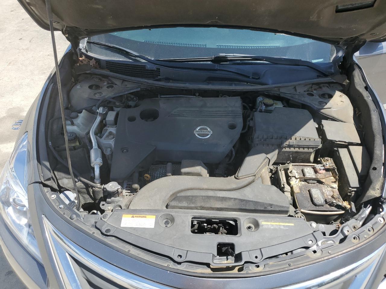 2015 Nissan Altima 2.5 vin: 1N4AL3APXFN317214