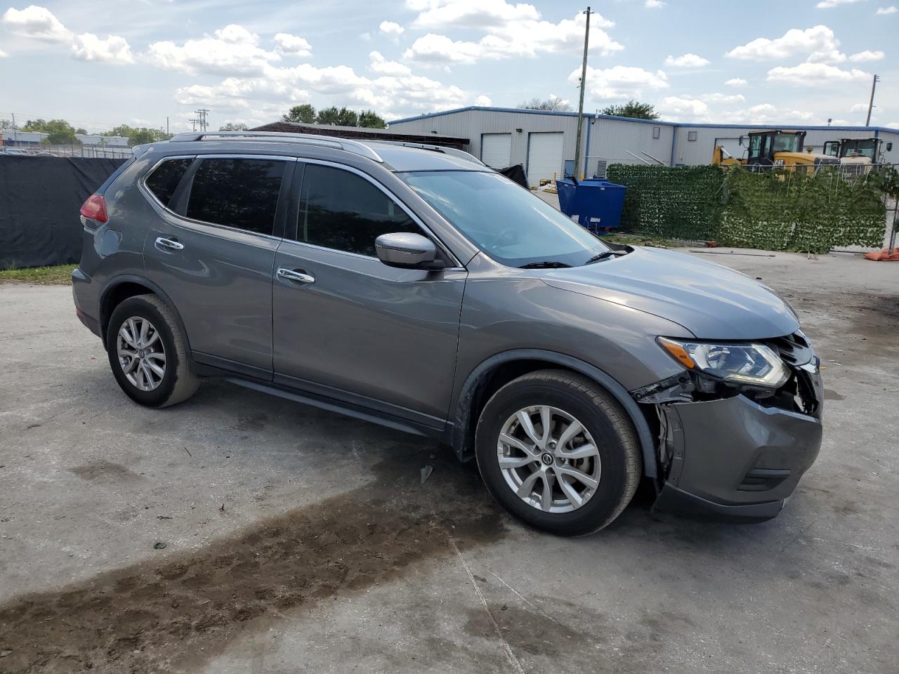 KNMAT2MT3JP596323 NISSAN ROGUE 2018
