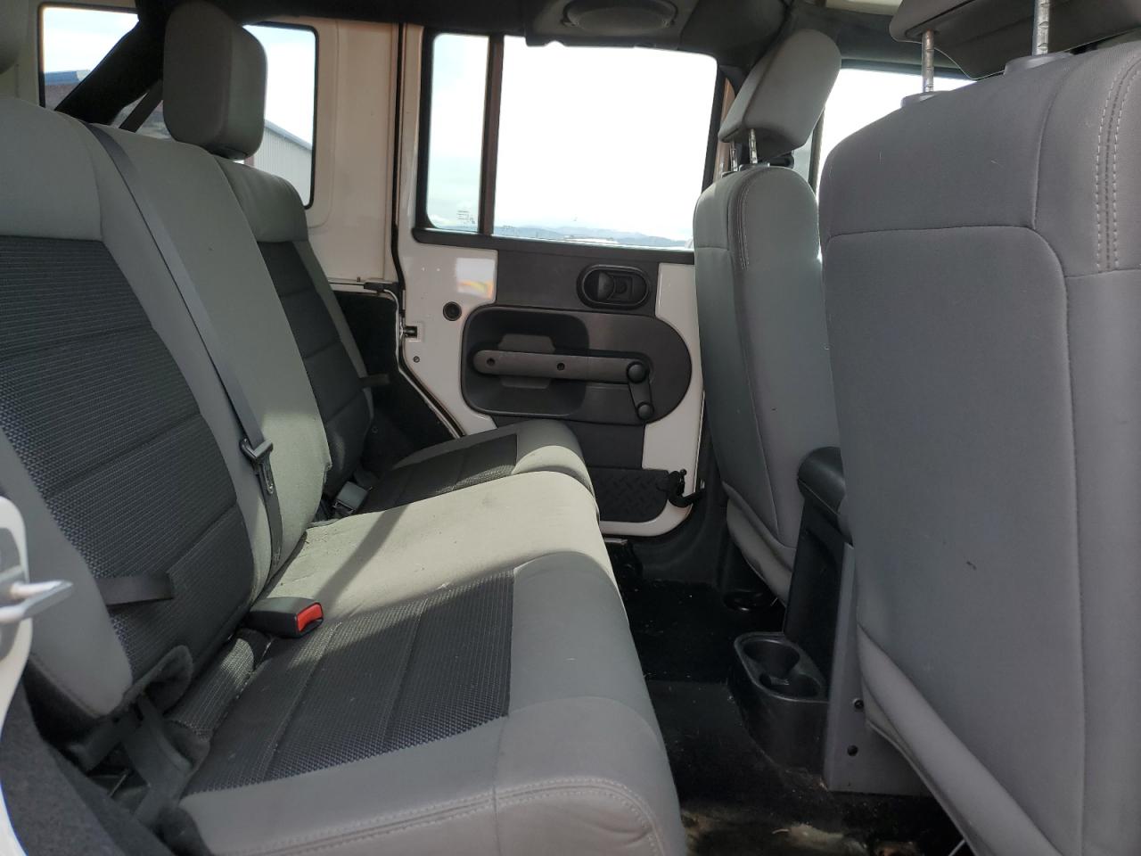 1J4GA39148L623828 2008 Jeep Wrangler Unlimited X