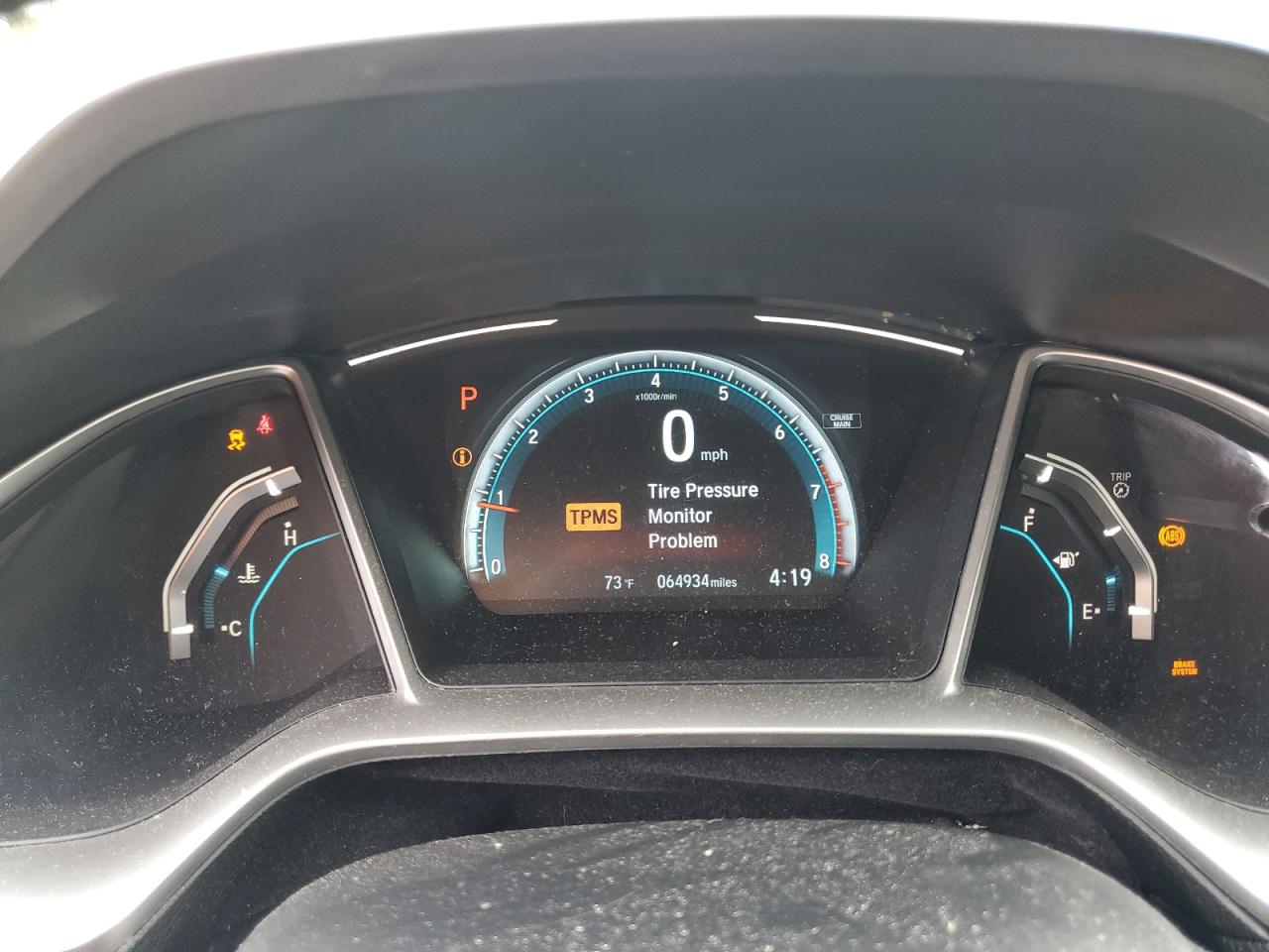 2HGFC2F72HH556417 HONDA CIVIC 2017
