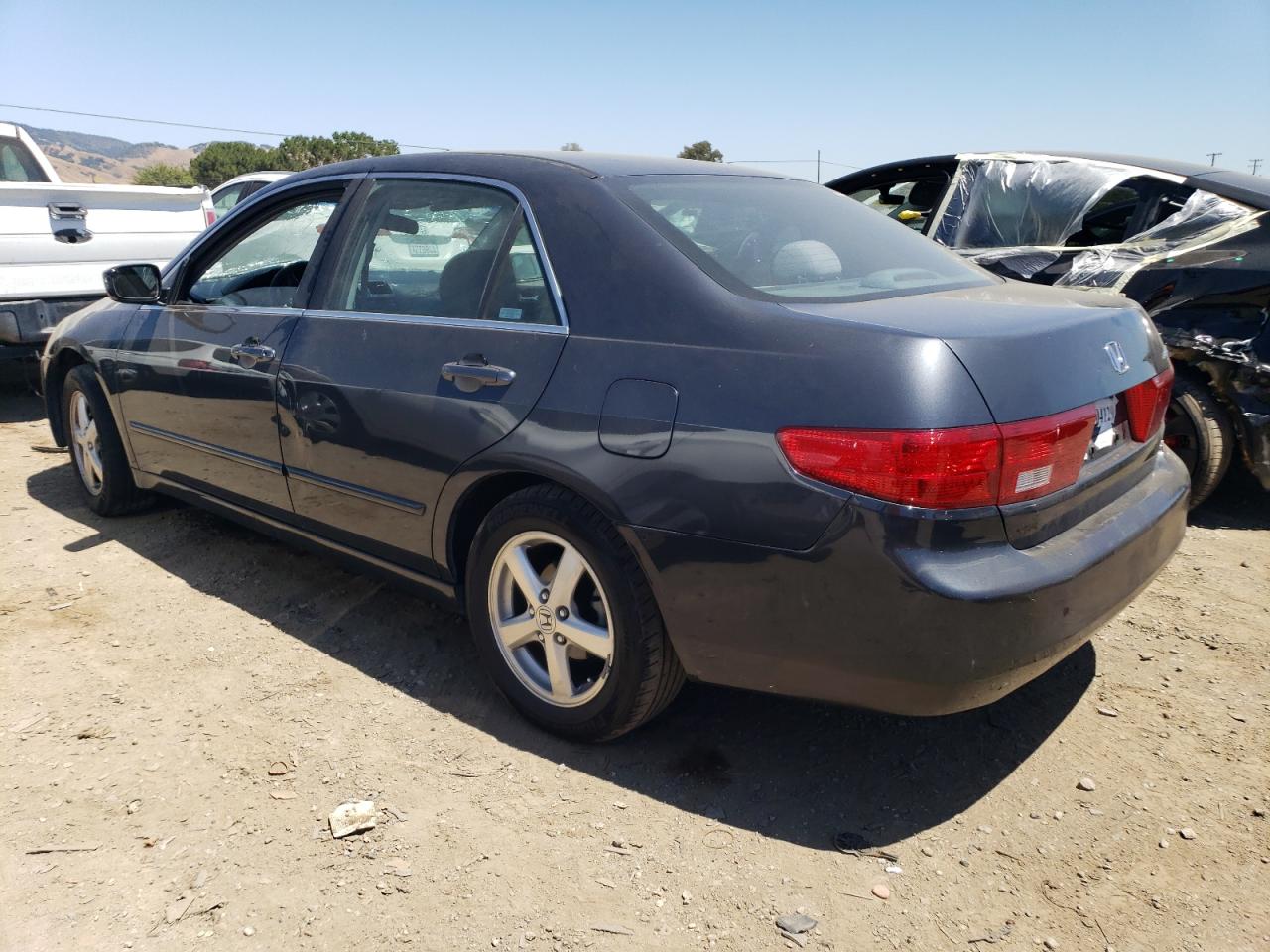 1HGCM56795A160688 2005 Honda Accord Ex