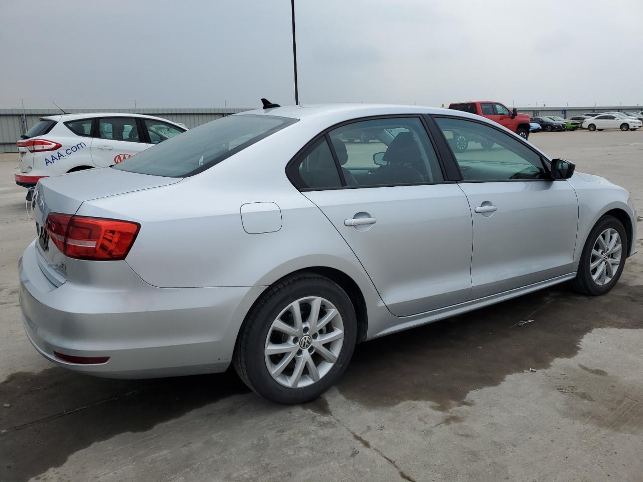 3VWD17AJ2FM295507 2015 Volkswagen Jetta Se