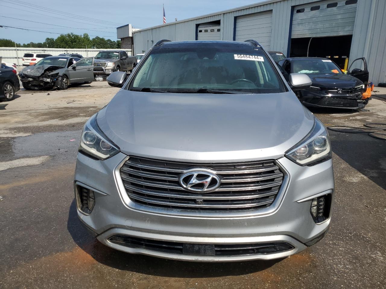 2018 Hyundai Santa Fe Se Ultimate vin: KM8SR4HF8JU289827