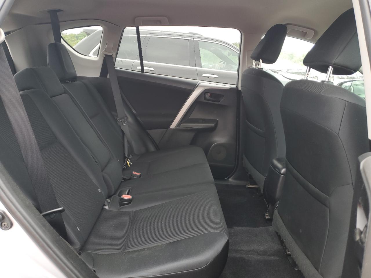 2T3BFREV7GW454431 TOYOTA RAV4 2016