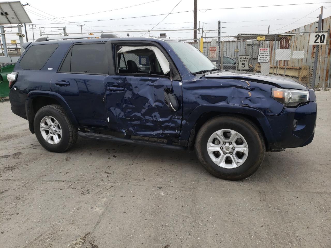 2021 Toyota 4Runner Sr5 vin: JTEFU5JR1M5250473