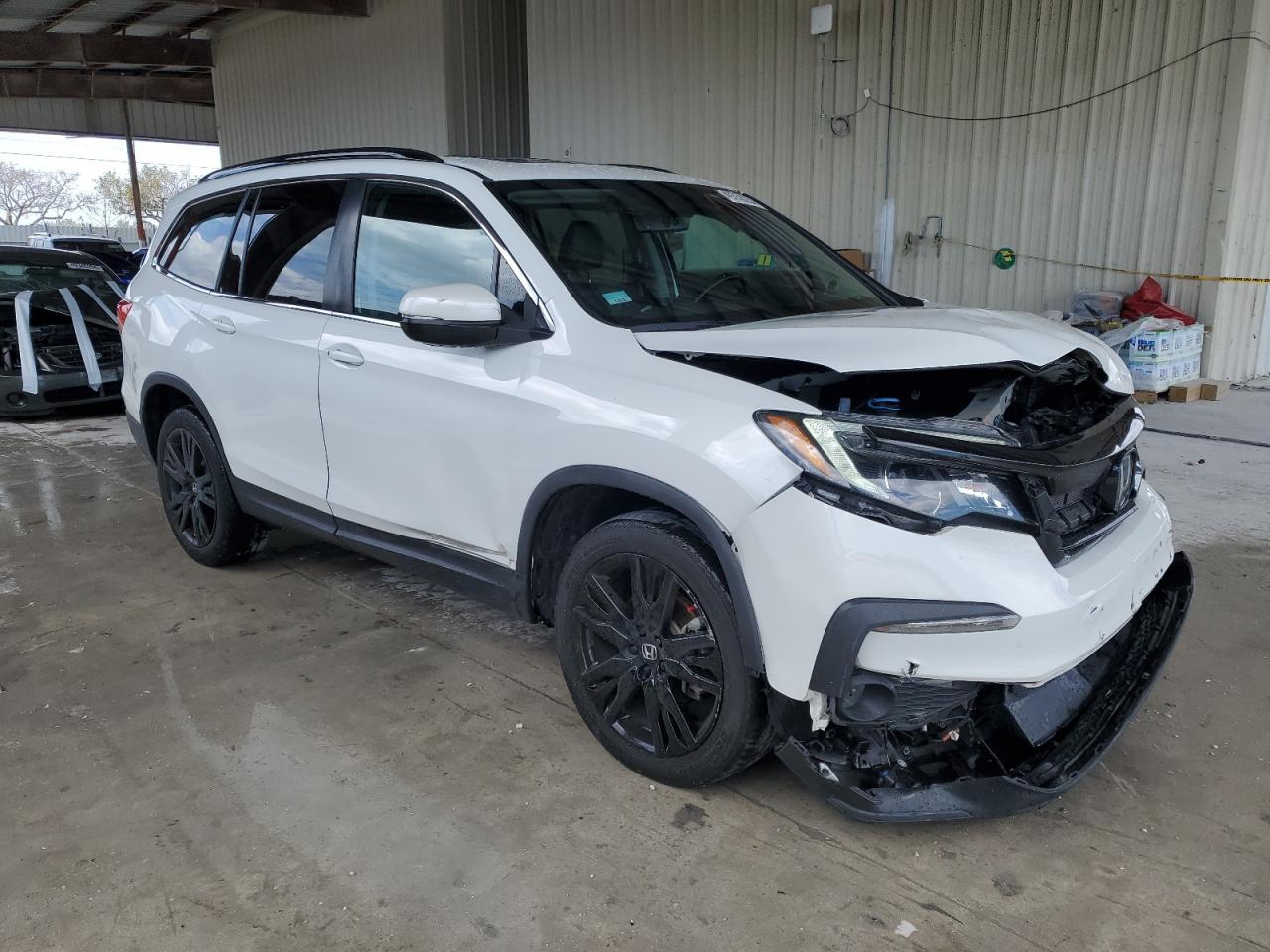 2021 Honda Pilot Se vin: 5FNYF5H2XMB006173