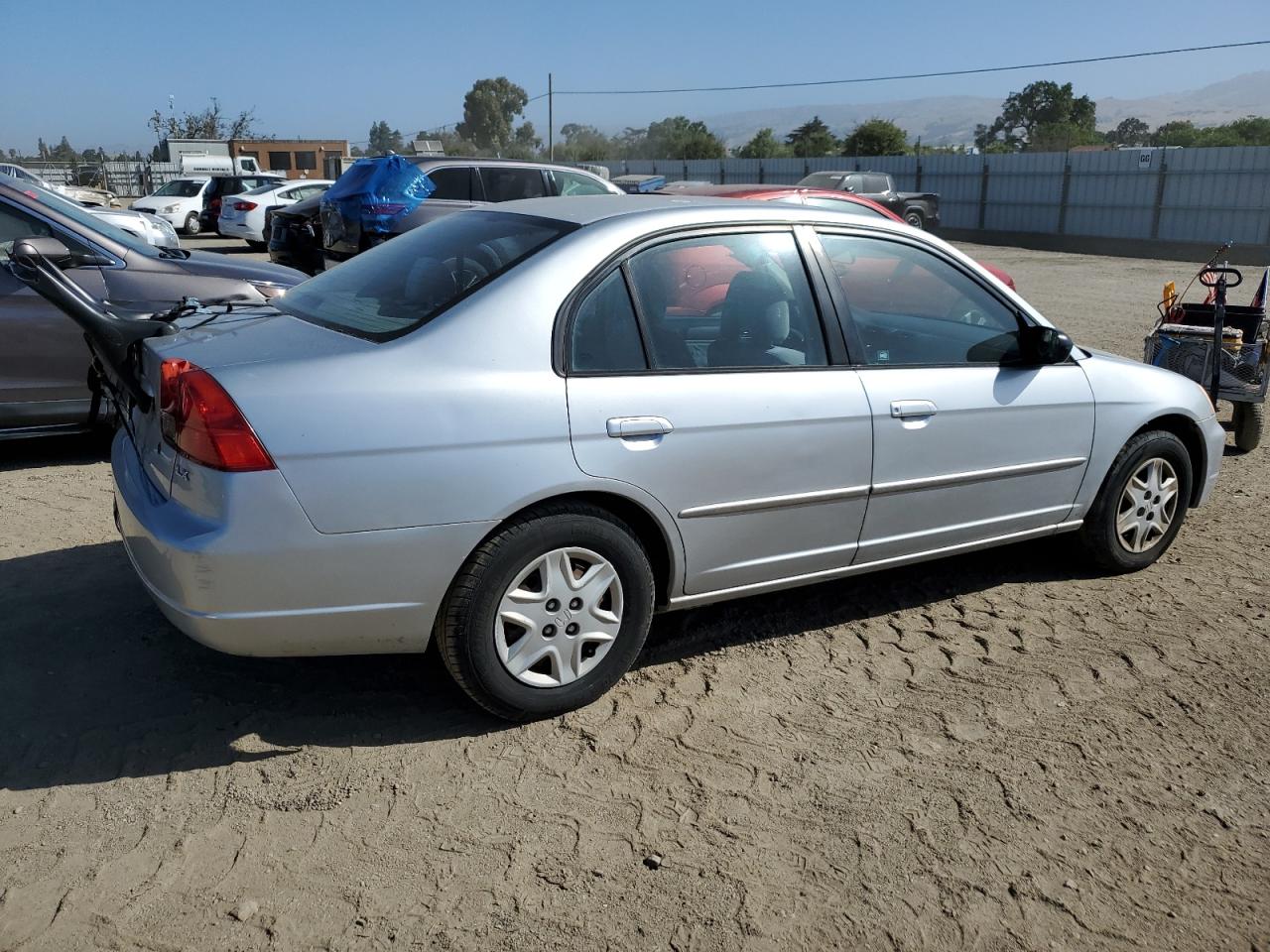 2HGES16553H500360 2003 Honda Civic Lx