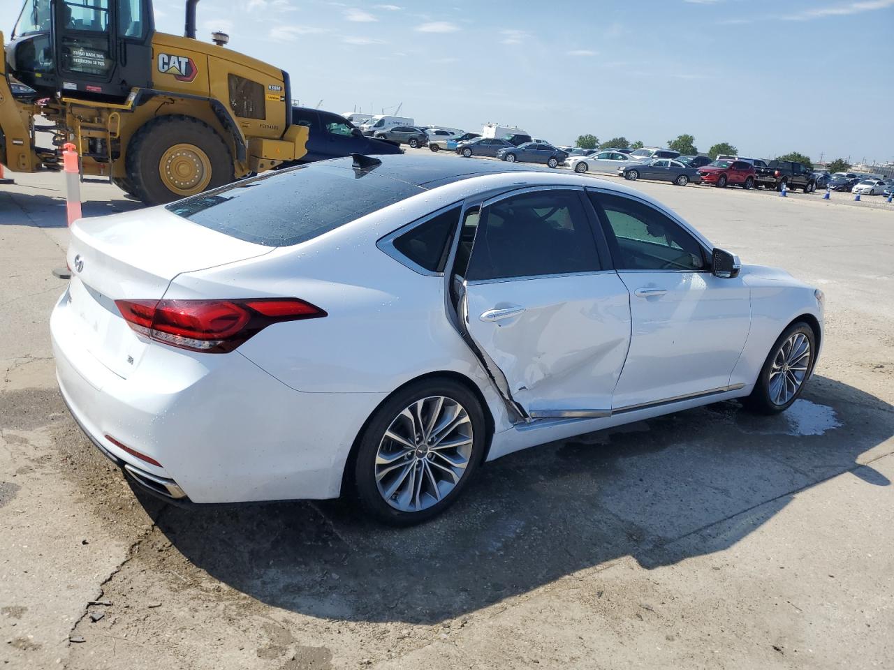 KMHGN4JE1FU065843 2015 Hyundai Genesis 3.8L