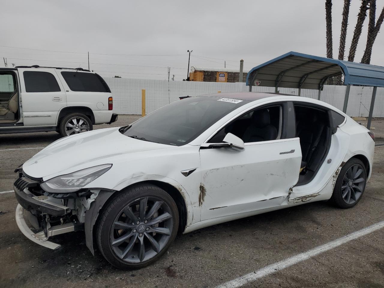 5YJ3E1EA0JF051538 2018 Tesla Model 3