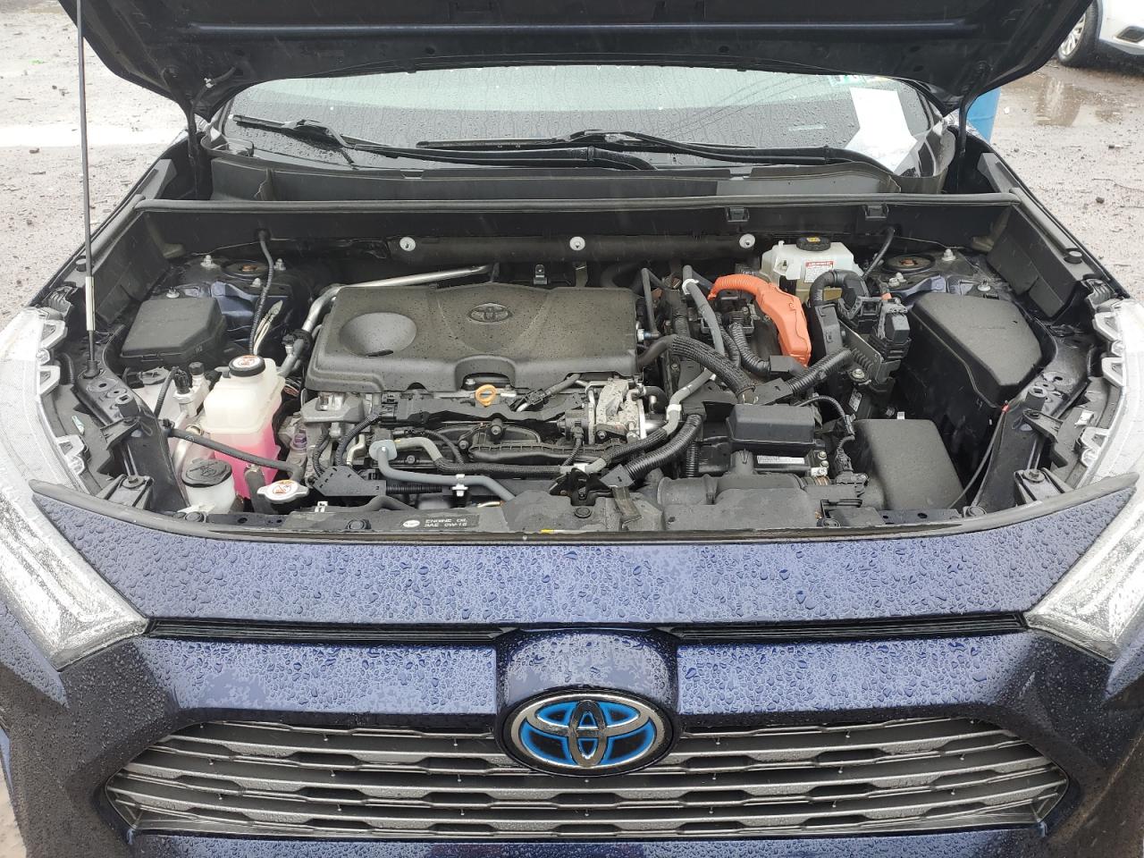 2T3EWRFV6KW003379 2019 Toyota Rav4 Xse