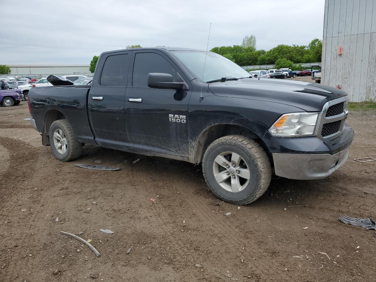 1C6RR7GG3FS531111 2015 Ram 1500 Slt