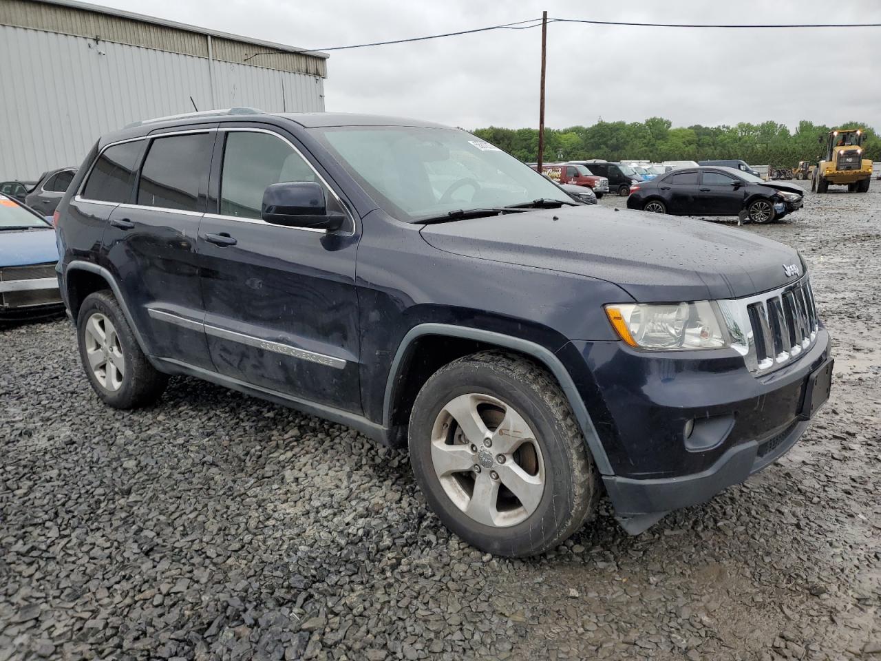 1J4RR4GGXBC703222 2011 Jeep Grand Cherokee Laredo