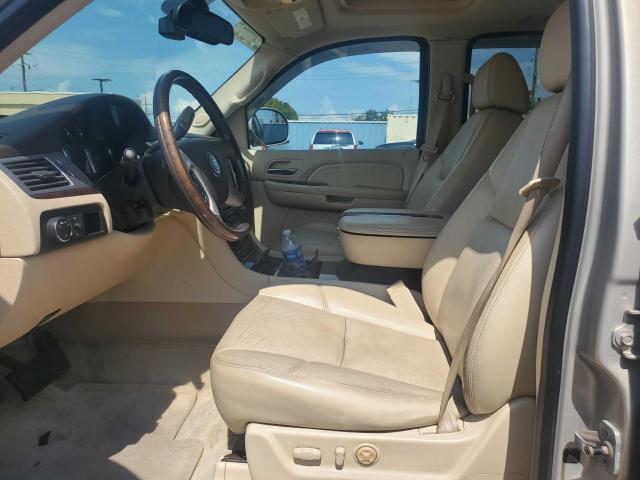 2008 Cadillac Escalade Luxury VIN: 1GYFK63878R115995 Lot: 55761424