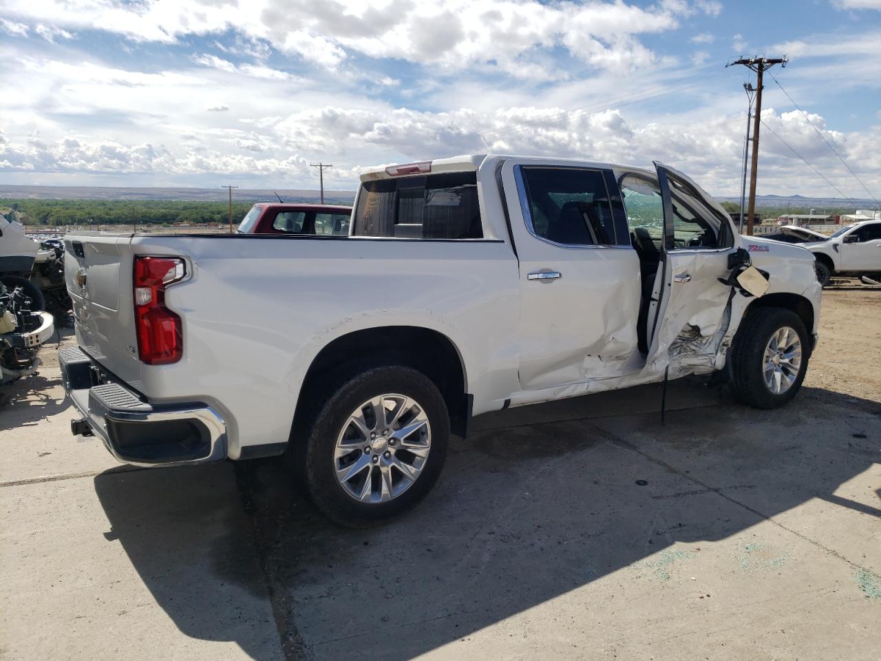 VIN: 3GCUYGEL5NG183596 2022 CHEVROLET ALL Models