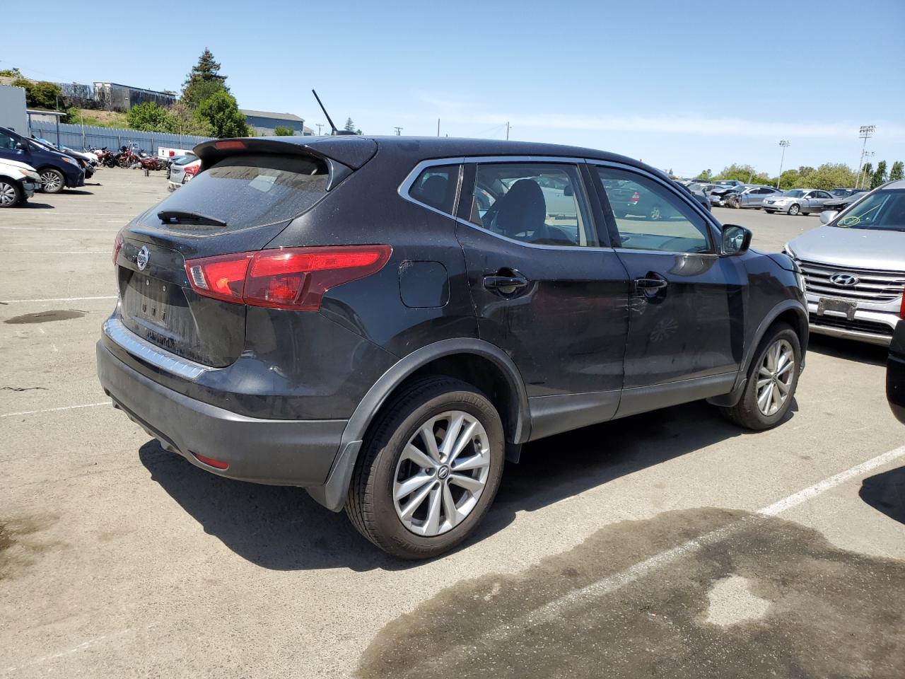 JN1BJ1CP4KW521469 NISSAN ROGUE 2019