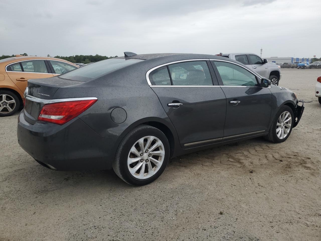 1G4GB5G36GF217108 2016 Buick Lacrosse